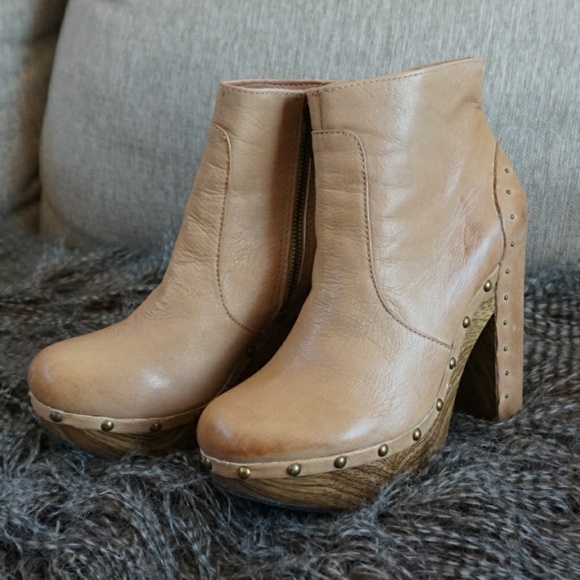 platform clog boots